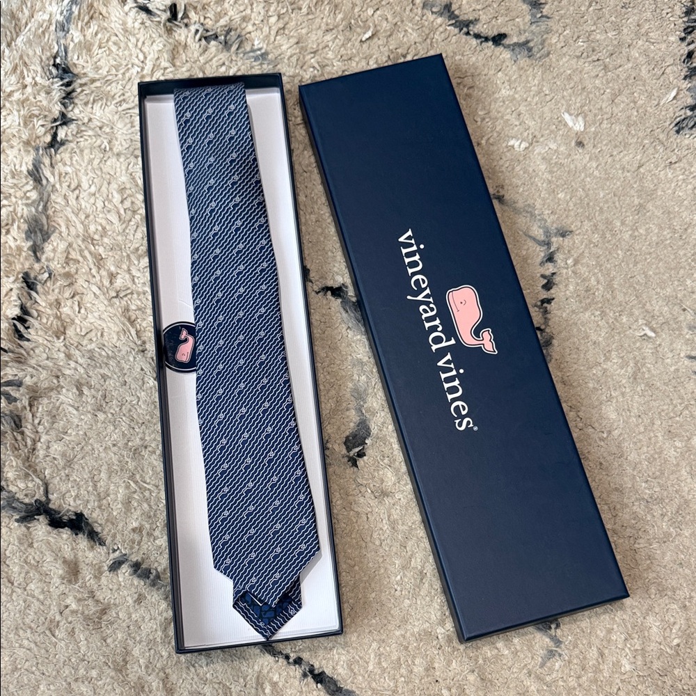 Vineyard Vines Navy Youth Tie
